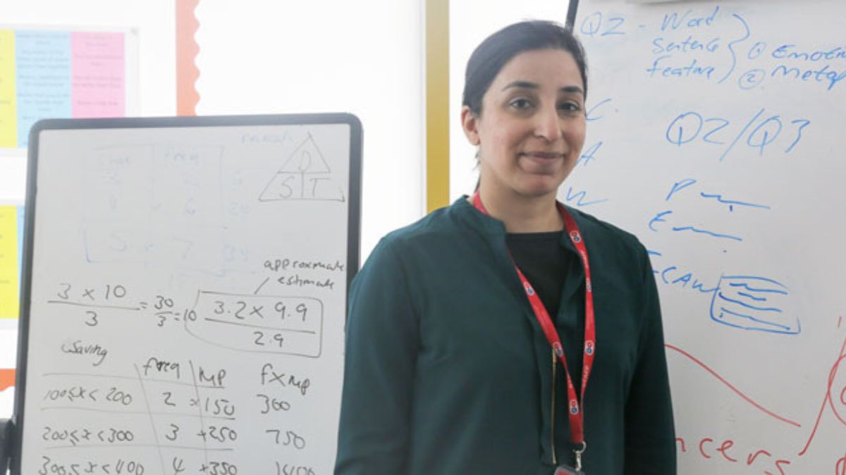 Anela Hussain