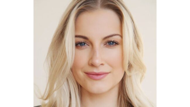 Sarah Lowe