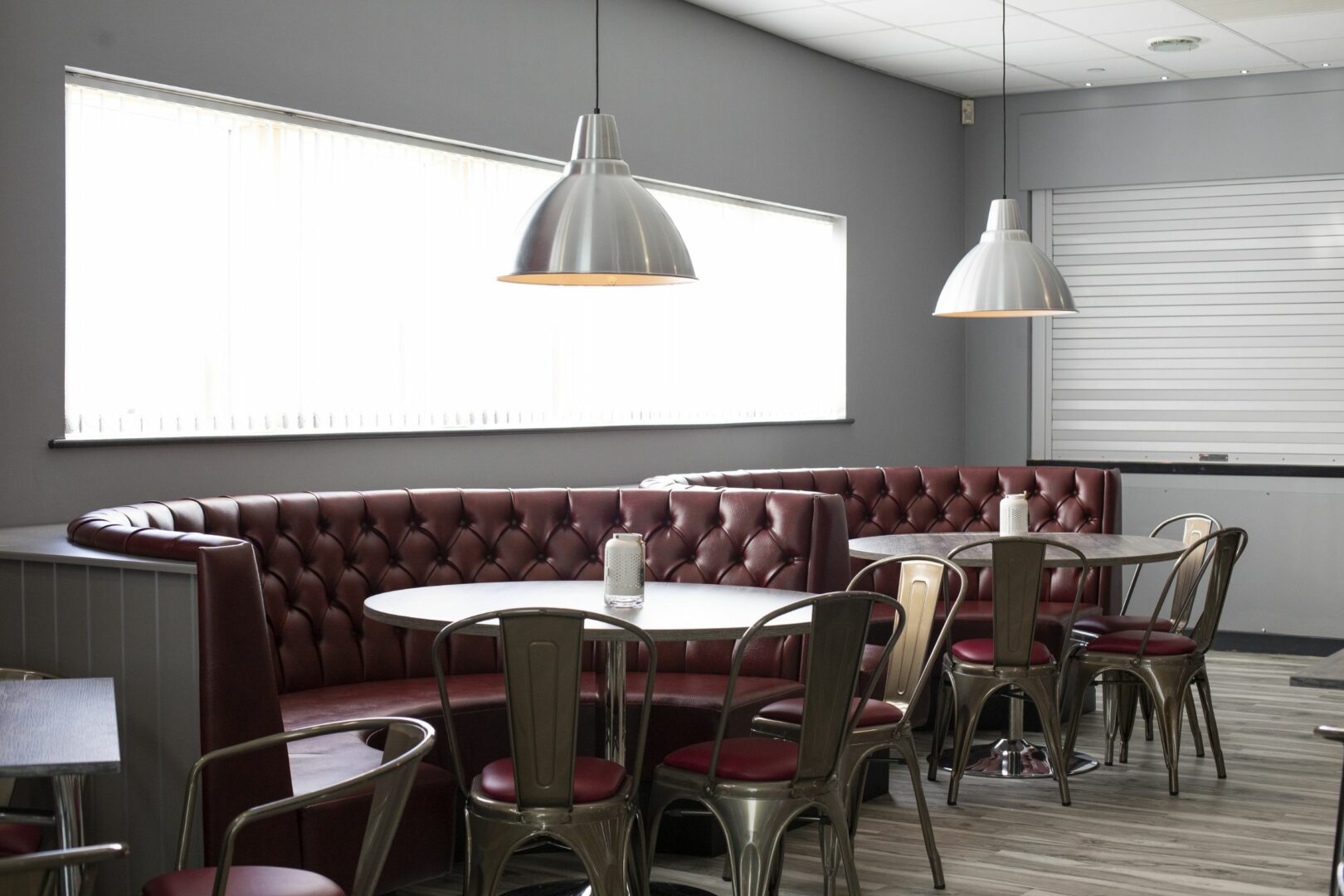 Tables in Waterside brasserie