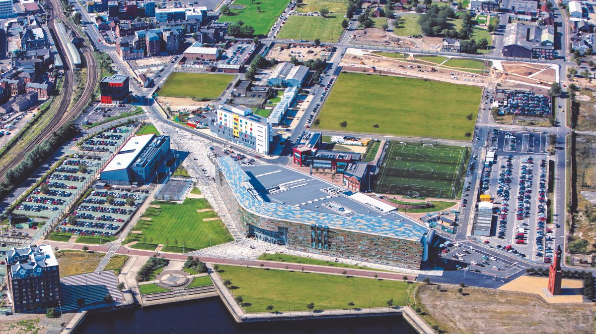 Aerial image of the Middlesbrough College campus