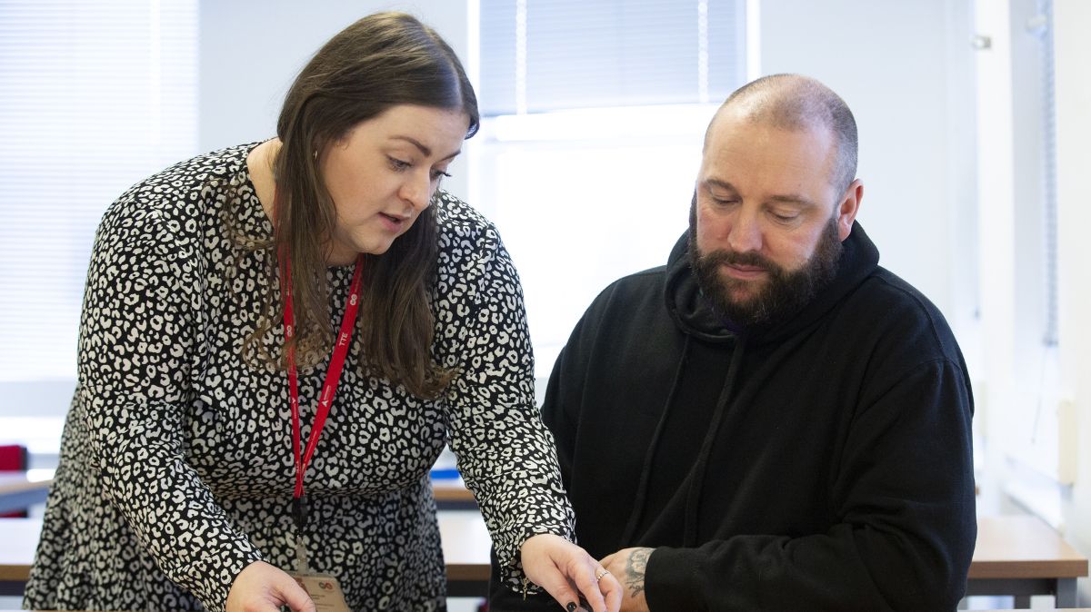 Adult And Community Learning Tutor And Student
