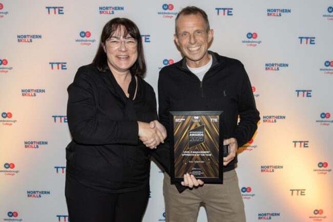 Sponsor Wilton Engineering's Many Ross, with L5 Management Winner, Kev Tyerman.