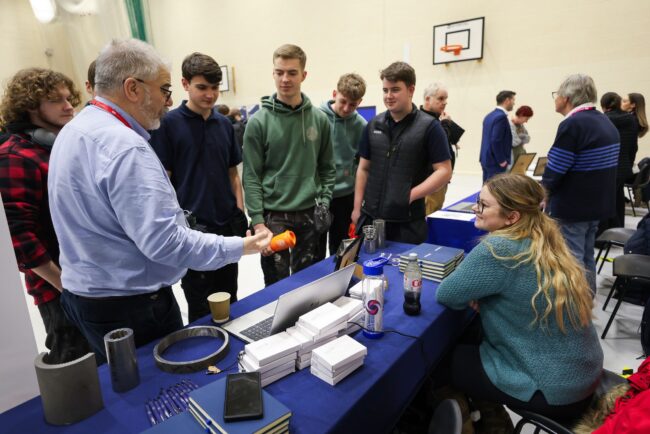 Students speak with Paralloy