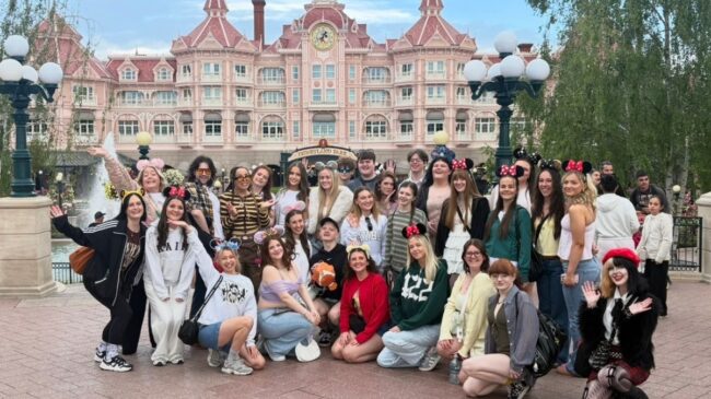 Performing Arts Students In Disneyland Paris