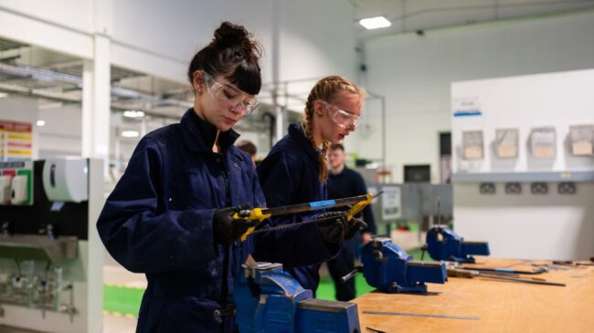 Mechanical engineering students